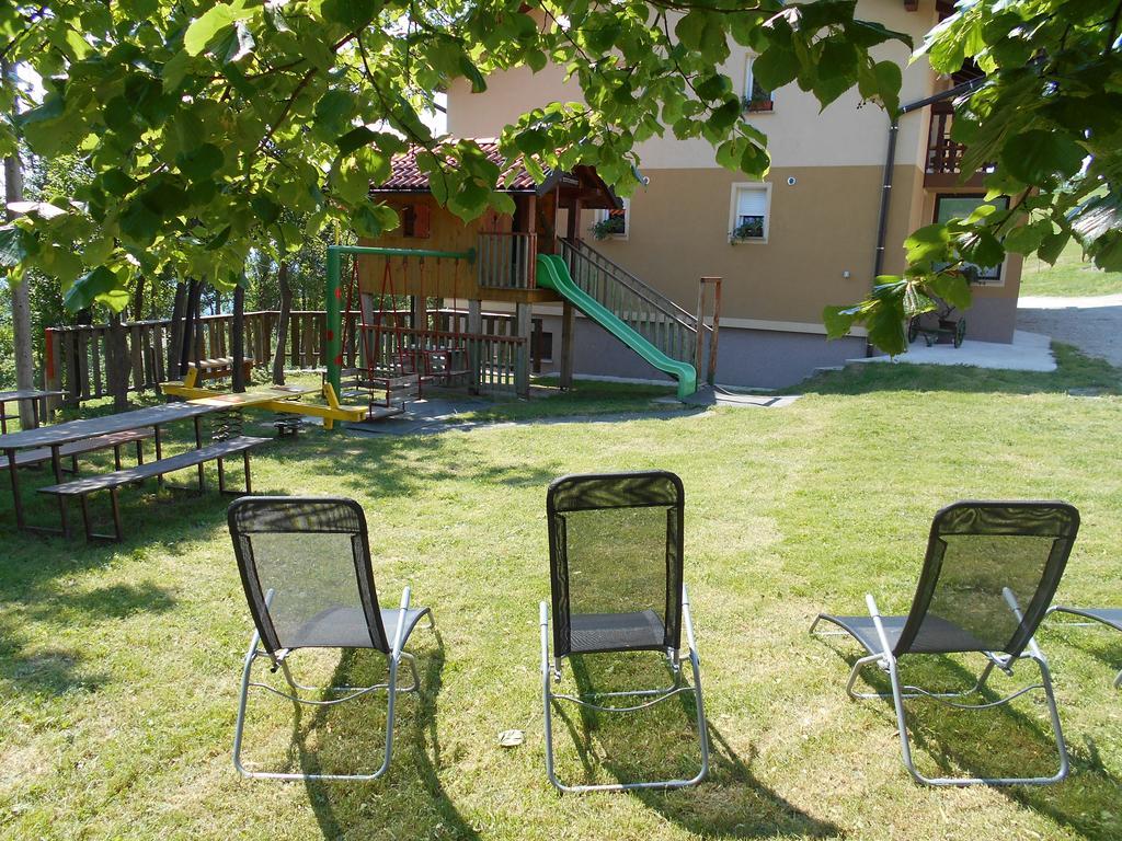 Turisticna Kmetija Siroko Villa Tolmin Ngoại thất bức ảnh